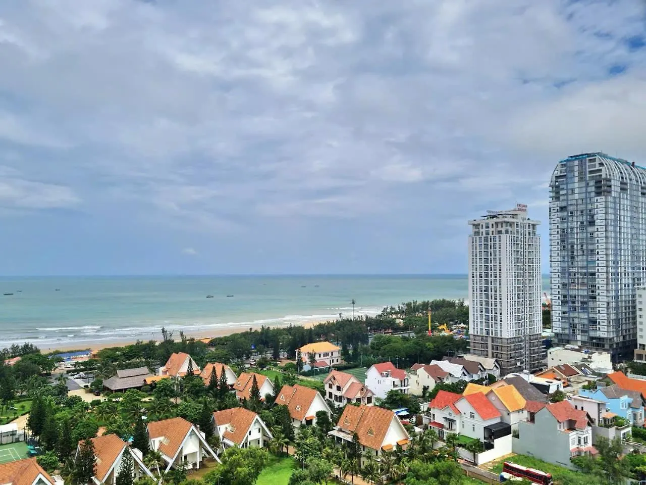 The Song Vung Tau Th Apartment 0*,  Vietnam